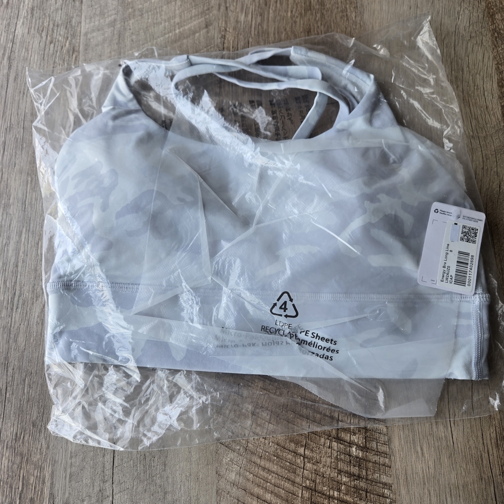 Lululemon Athletica Energy Long Line Sports Bra - 8